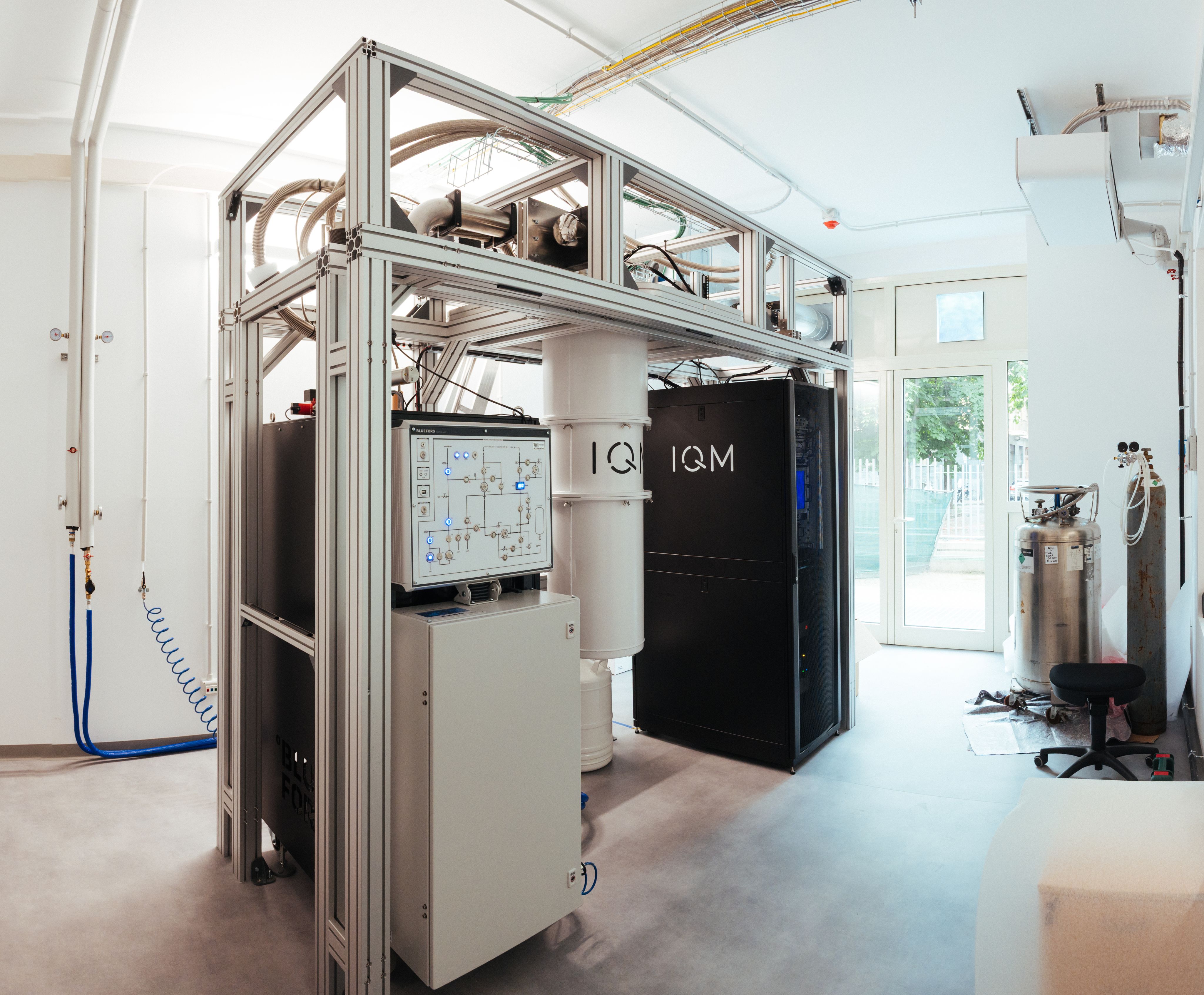 Computer quantistico IQM installato al Politecnico di Torino